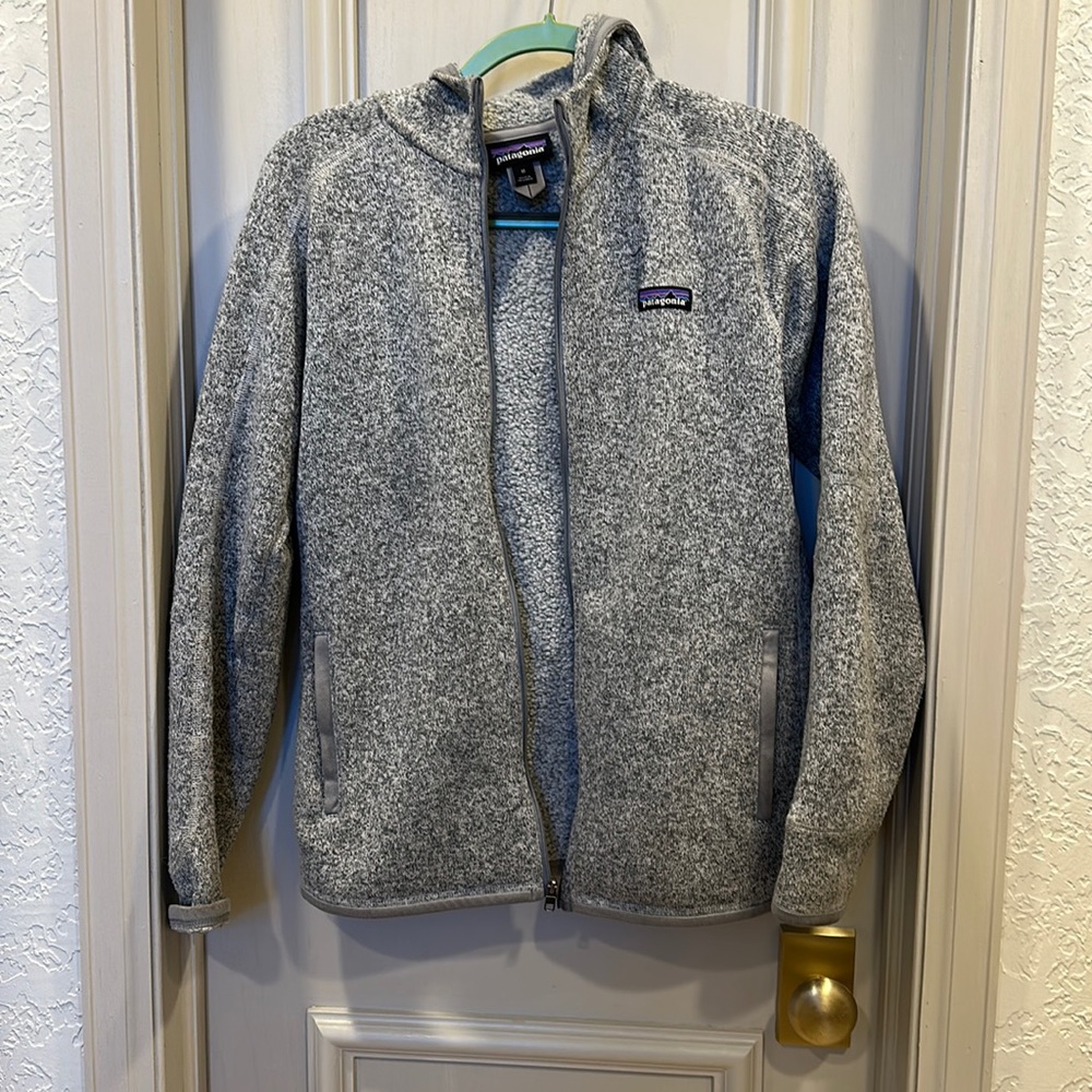Patagonia gray fleece zip up